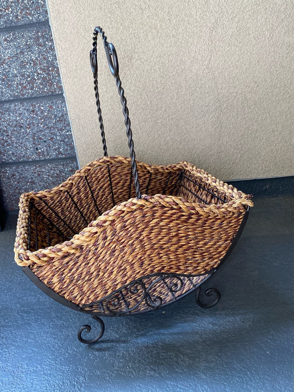 American Vintage Woven Natural Brown Basket with Twisted Iron Handle